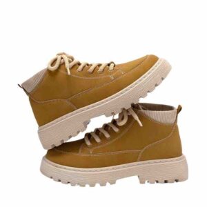 Universal Wasteland Style Sneakers