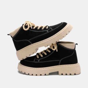 Universal Wasteland Style Sneakers Black